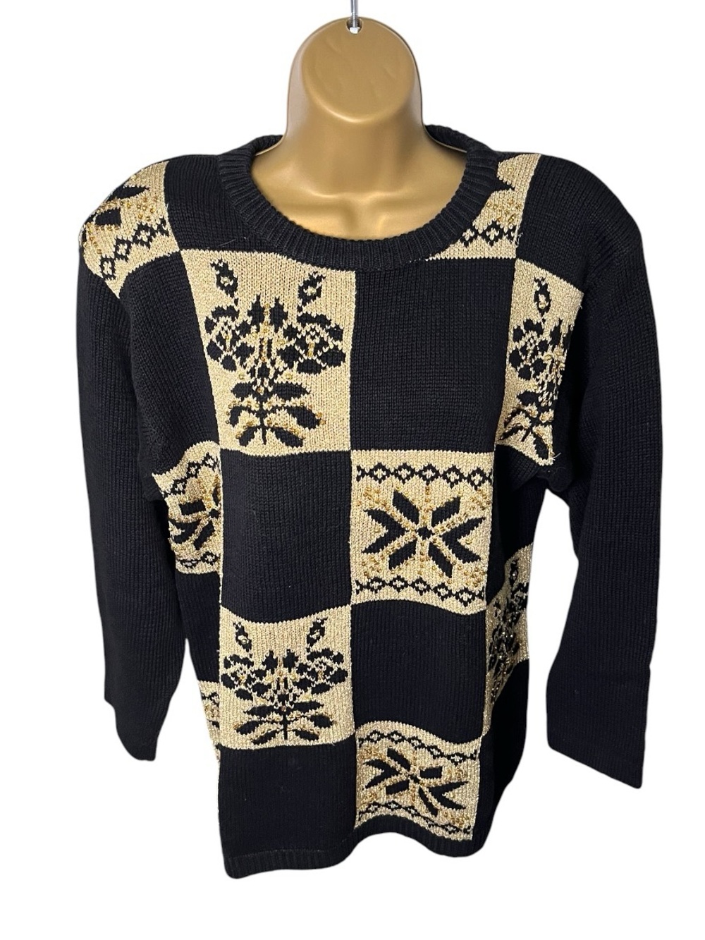 Vintage 80s Victoria Harbour Nordic Snowflake Pullover Sweater Black Gold M
